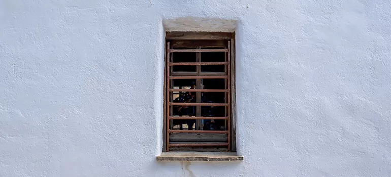 Residential Accordion Door Repair in Davie, FL